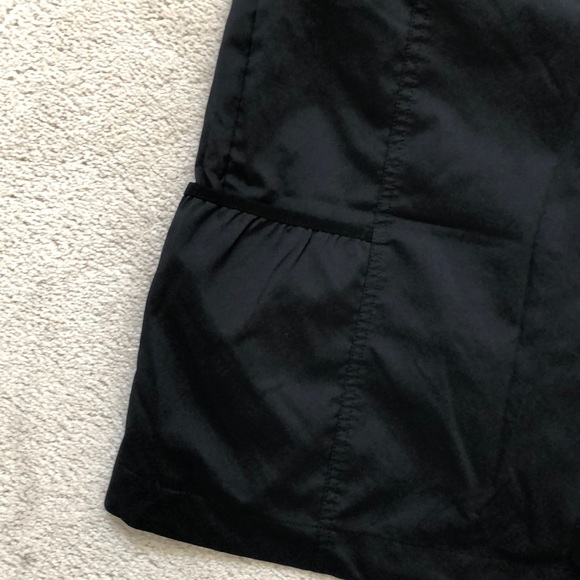 Nivo black golf skirt - size 8 - Picture 3 of 7